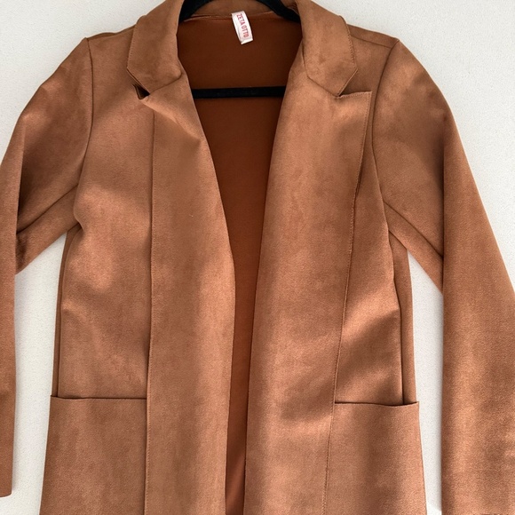 Faux Suede Brown Jacket w/Pockets - Picture 5 of 12